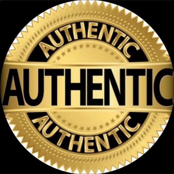 ♥️♥️Beautiful Beautiful Prada 💯% AUTHENTIC ♥️♥️ - Picture 6 of 6